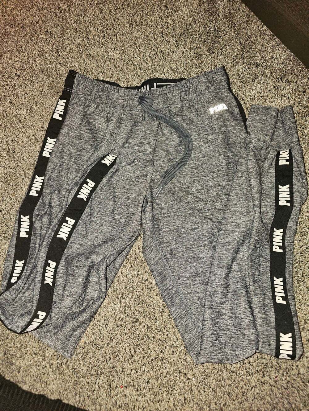 Victoria's Secret vs PINK ultimate legging Size xs